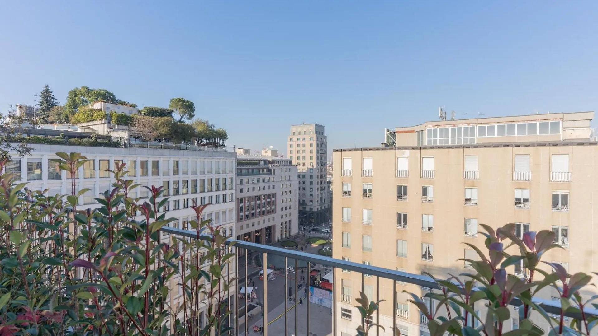 Bmore San Babila - Luxury Apartments Near Duomo Milan