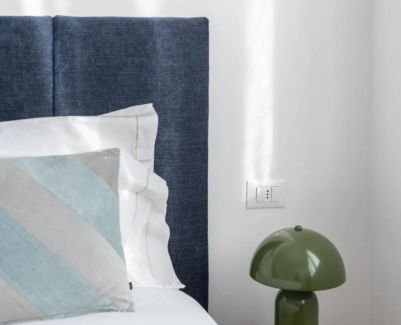 Bmore San Babila - Luxury Apartments Near Duomo Milan